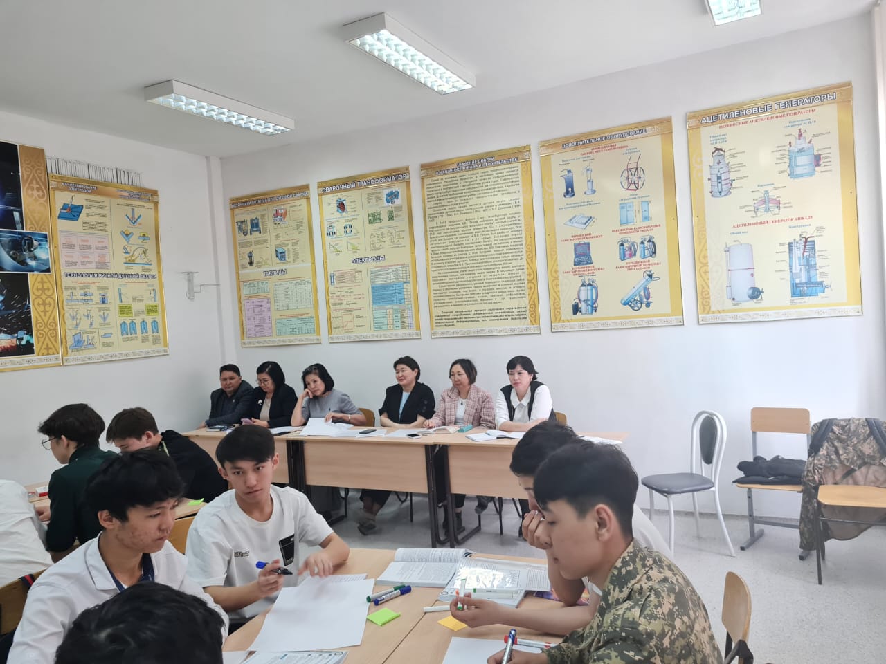 https://www.ptk-astana.edu.kz/storage/app/uploads/public/663/066/5da/6630665daa067644186450.jpeg