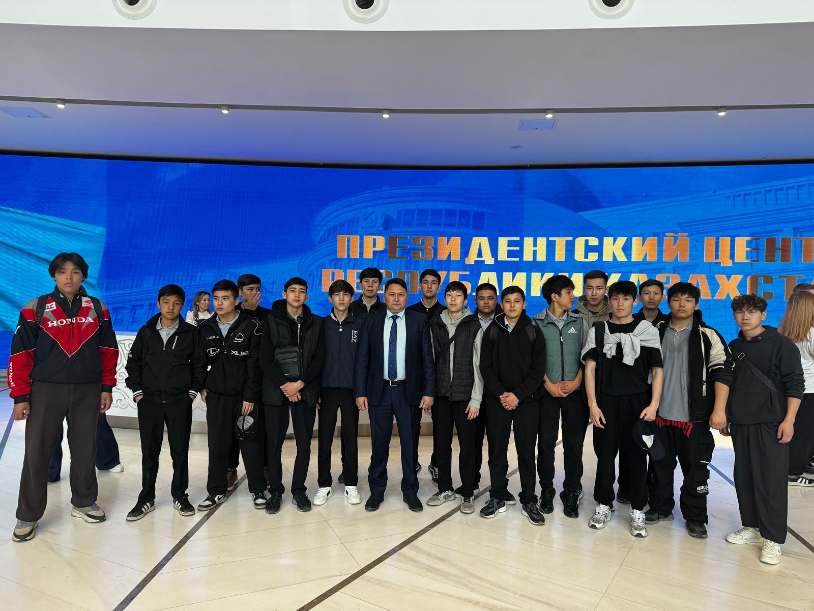 https://www.ptk-astana.edu.kz/storage/app/uploads/public/680/8b4/46b/6808b446b2593204816136.jpg