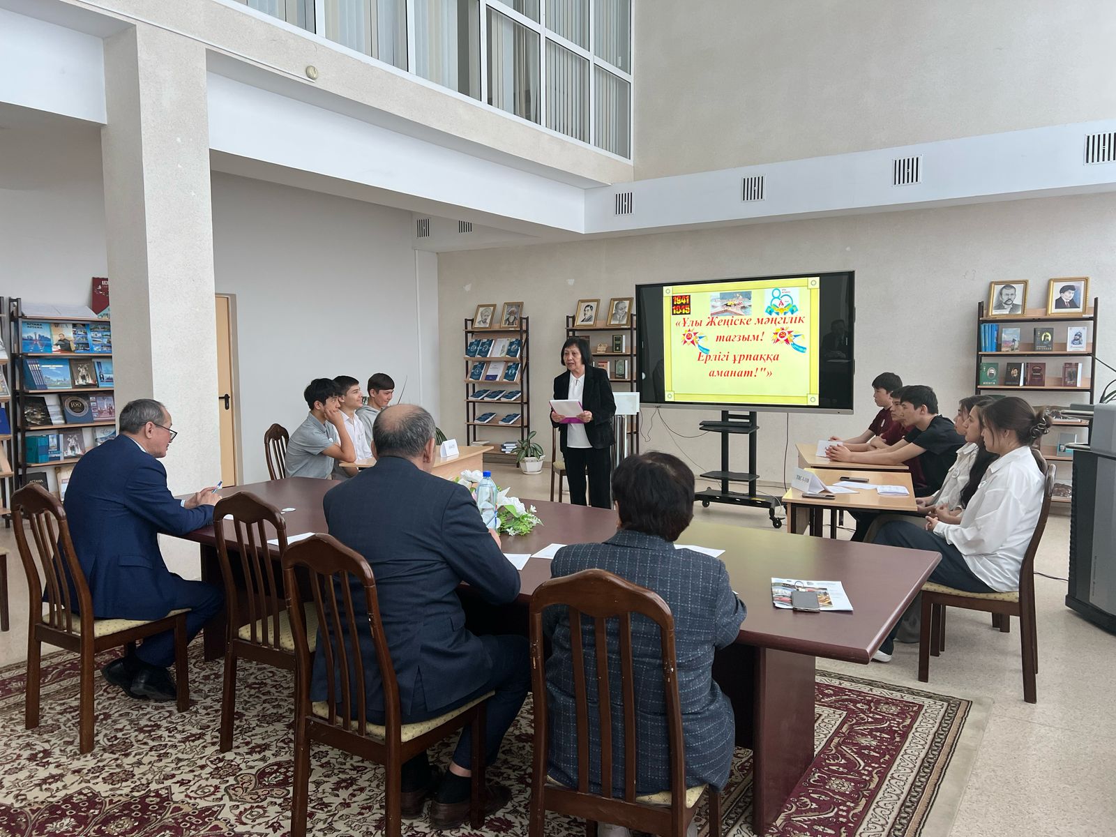 https://www.ptk-astana.edu.kz/storage/app/uploads/public/680/b75/79c/680b7579c41df782526445.jpg
